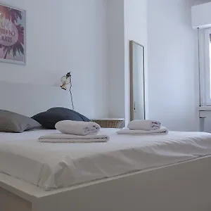 Apartamento Flateli Roger 6, Barcelona